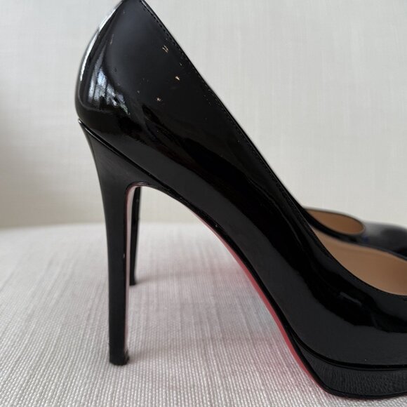 Christian Louboutin New Simple 120 Black Patent Leather Heels - Picture 2 of 15